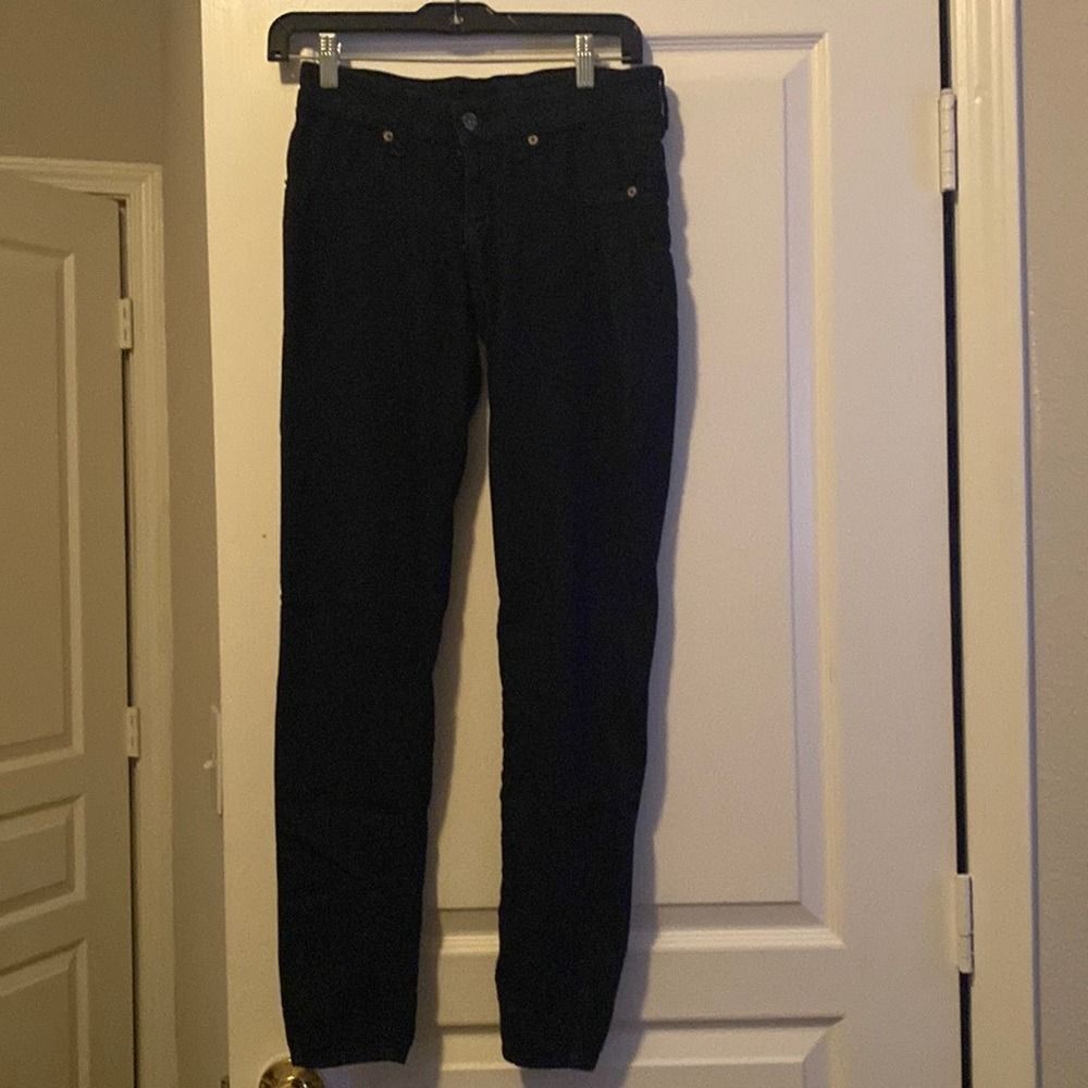 Black jeggings